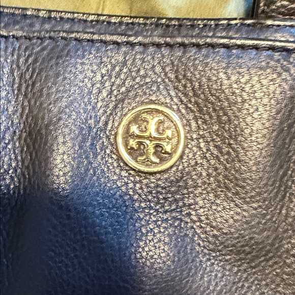Tory Burch Black Leather Shoulder Bag - Picture 7 of 7